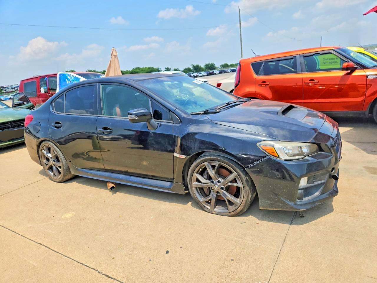 2017 SUBARU WRX STI — фото 4