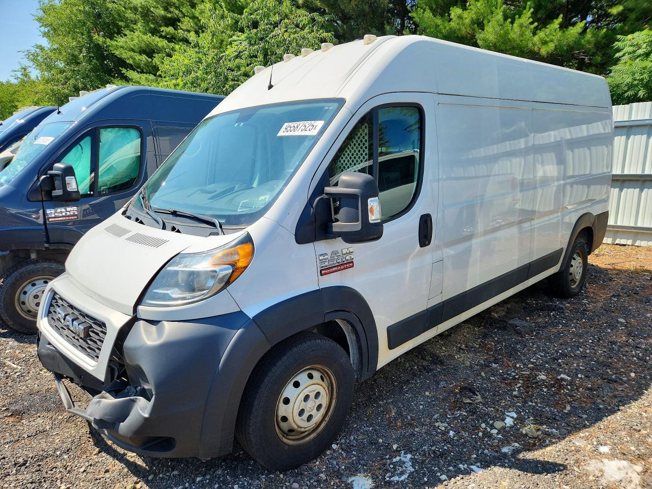 2020 RAM PROMASTER 2500 — фото 1