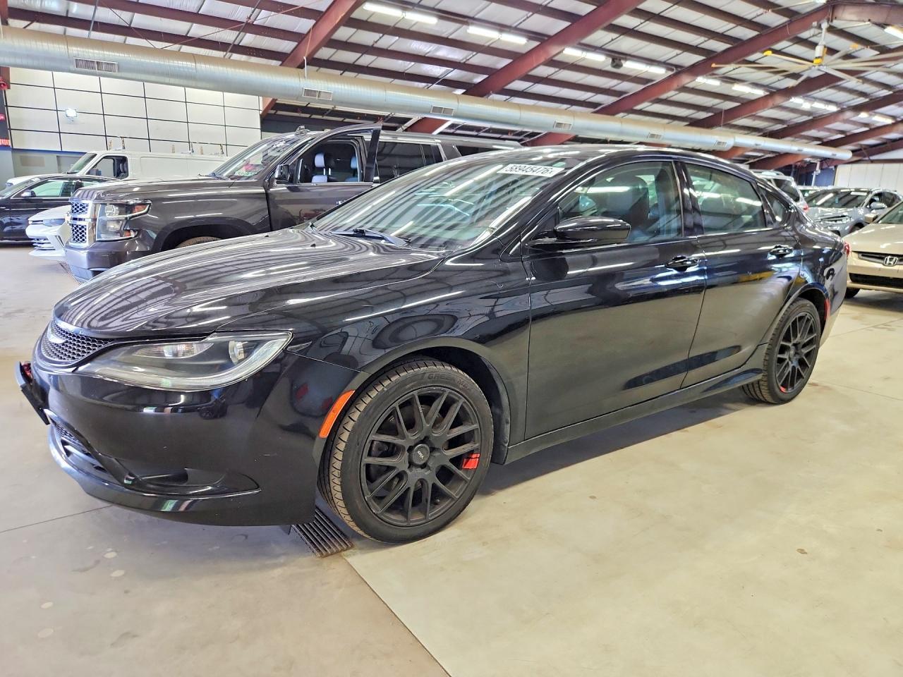 2015 CHRYSLER 200 — фото 1