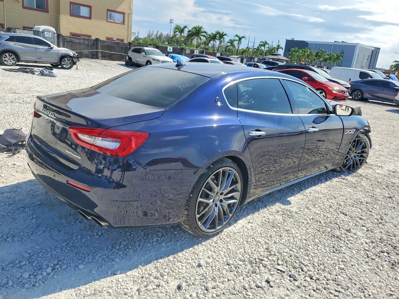 2017 MASERATI QUATTROPORTE — фото 3