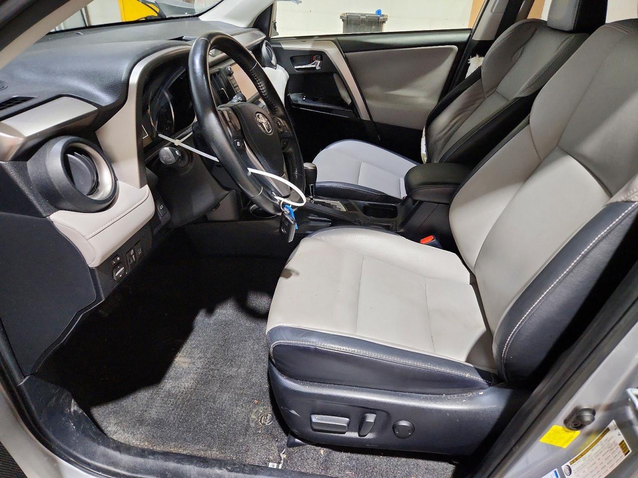 2018 TOYOTA RAV4 HYBRID — фото 7