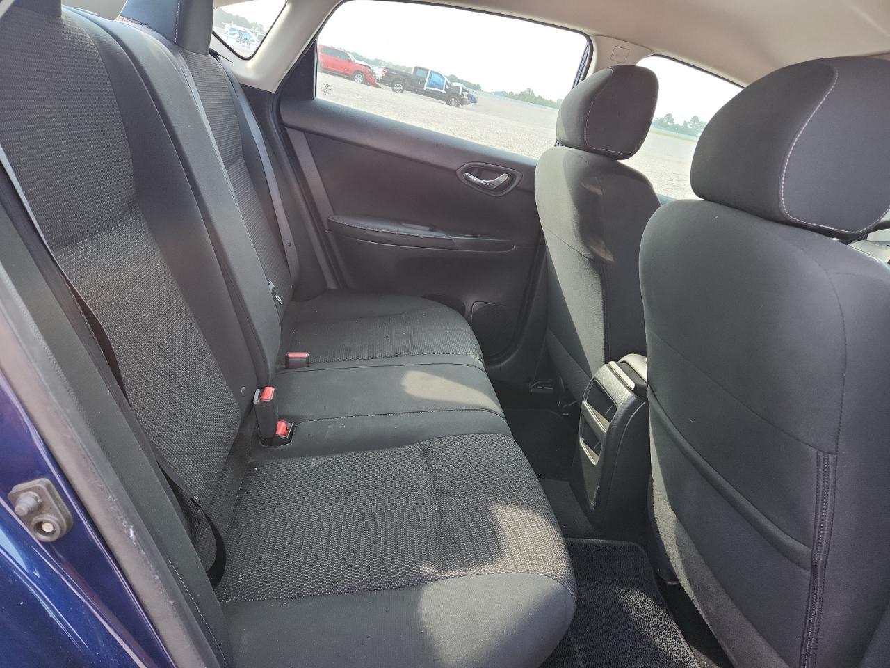 2019 NISSAN SENTRA — фото 10