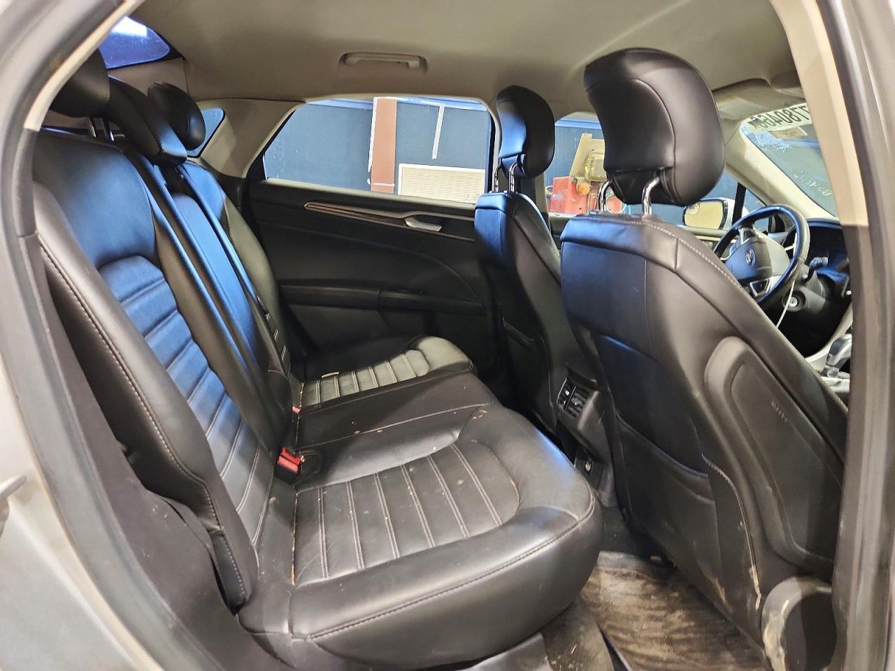 FORD FUSION