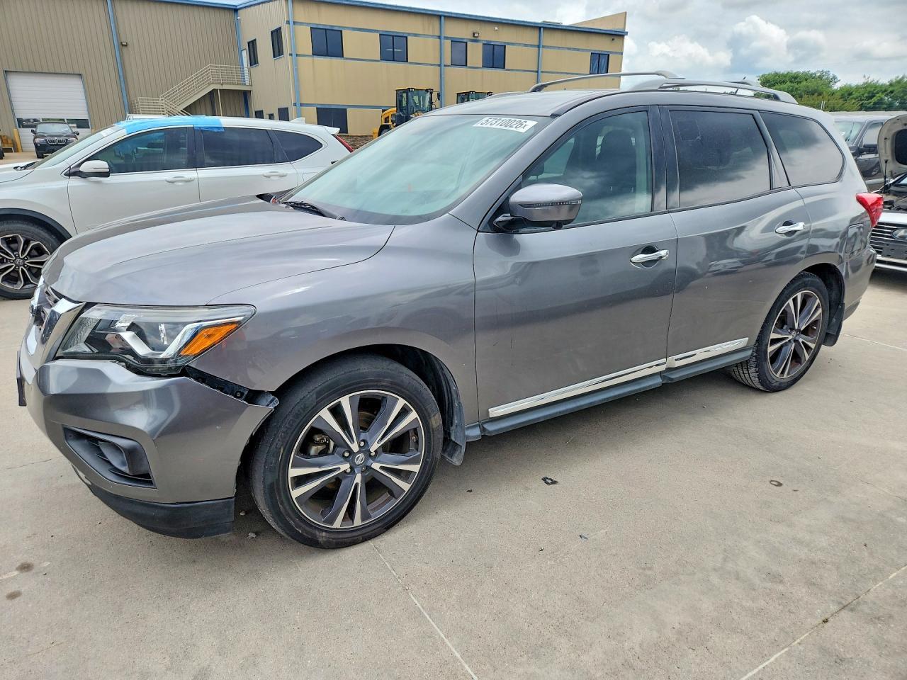 2017 NISSAN PATHFINDER — фото 1