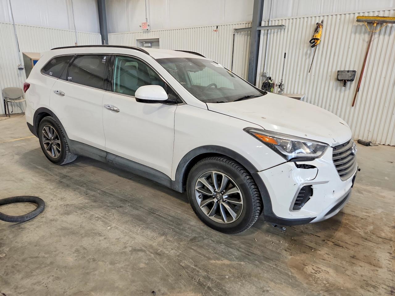 2017 HYUNDAI SANTA FE — фото 4