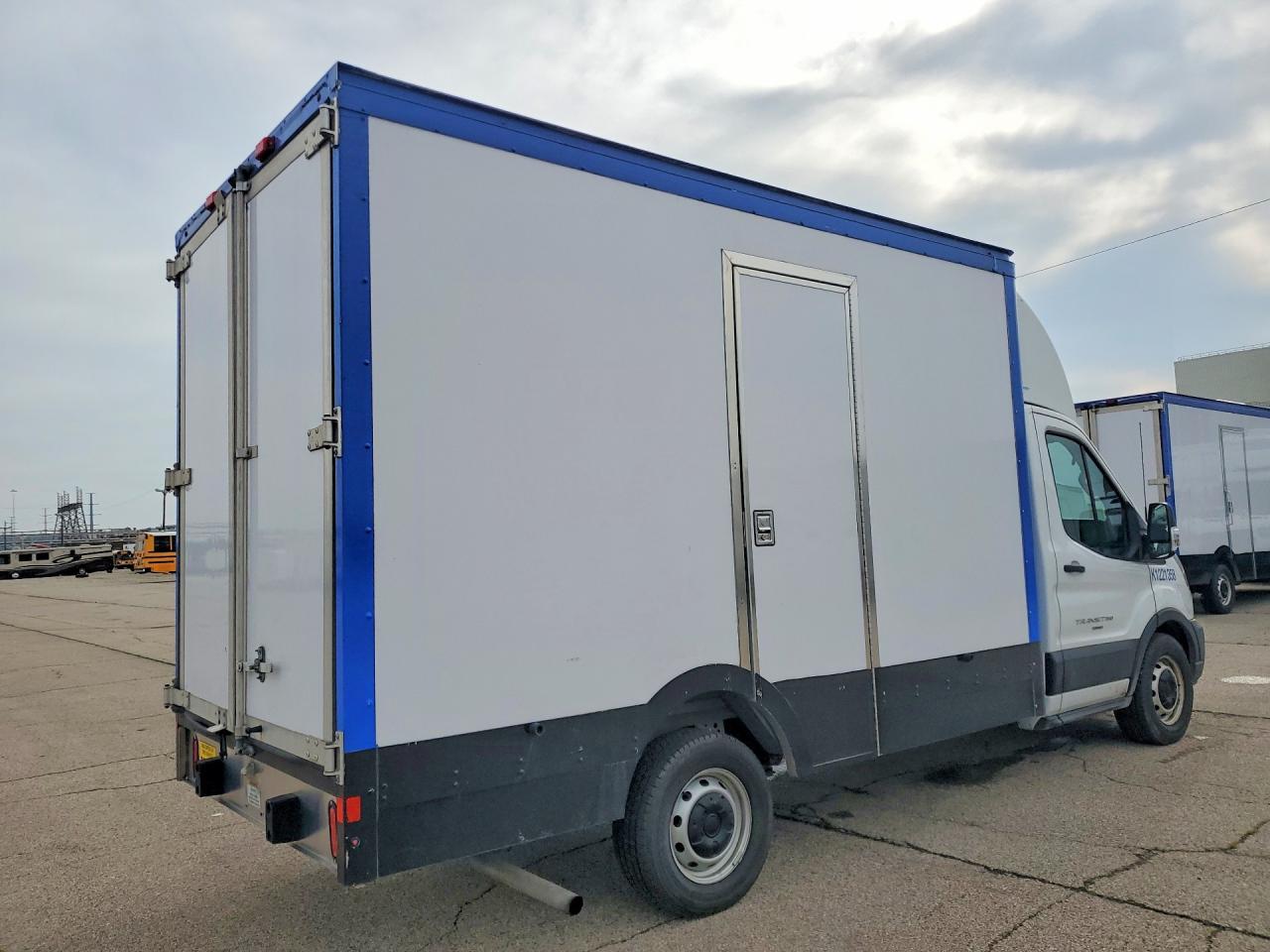 FORD TRANSIT