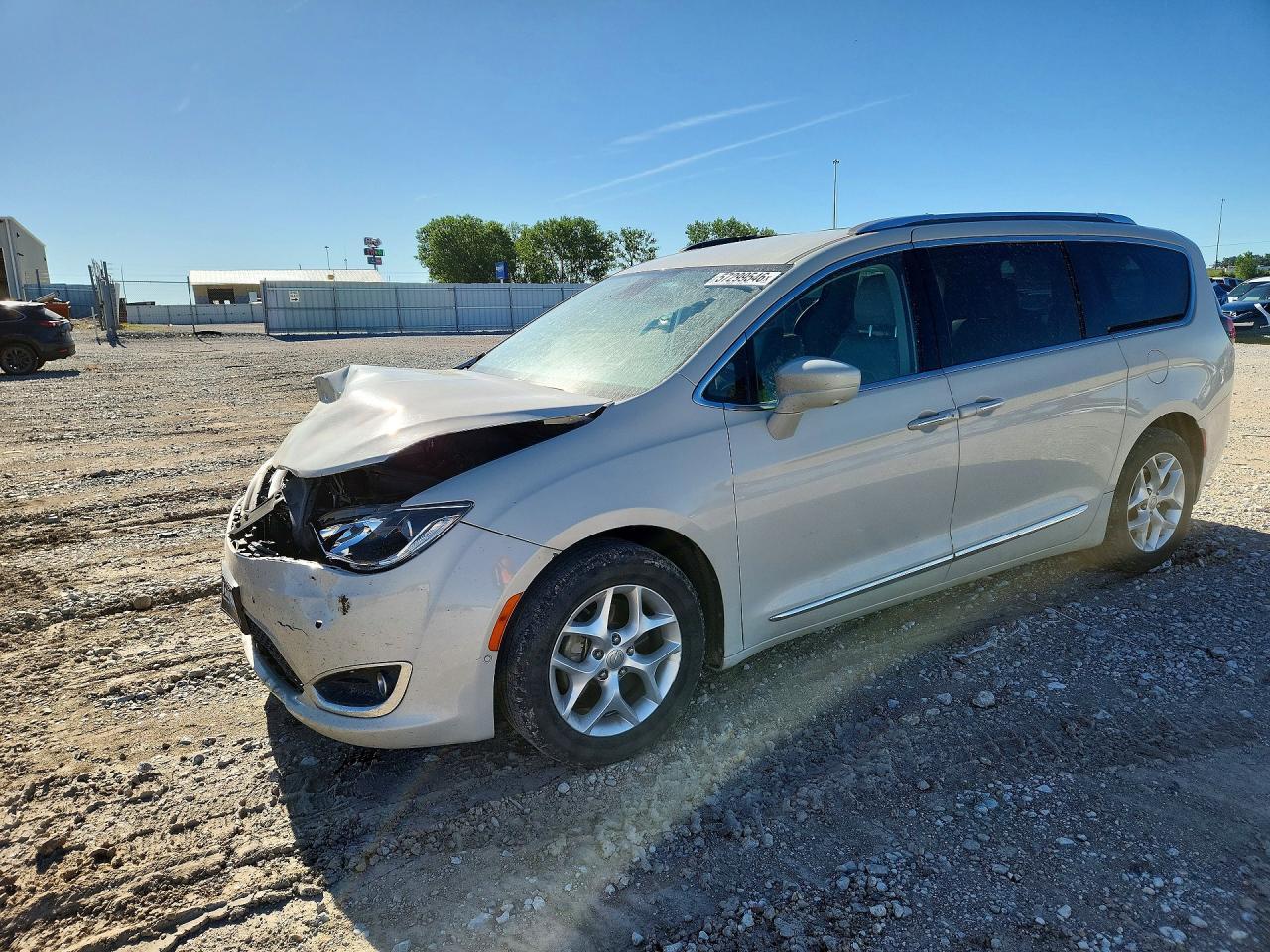 2017 CHRYSLER PACIFICA — фото 1