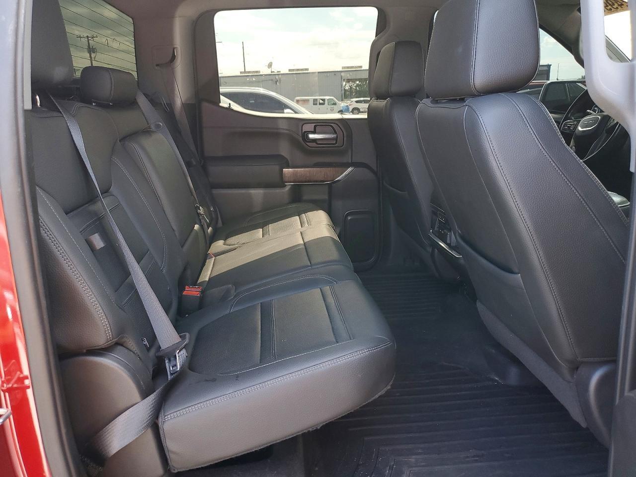 GMC SIERRA