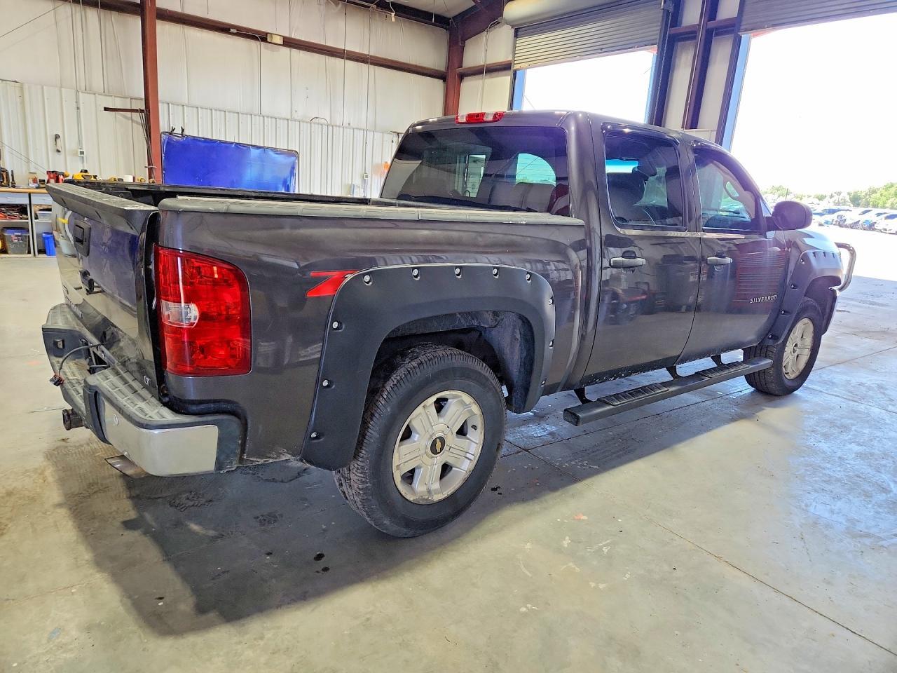 CHEVROLET SILVERADO