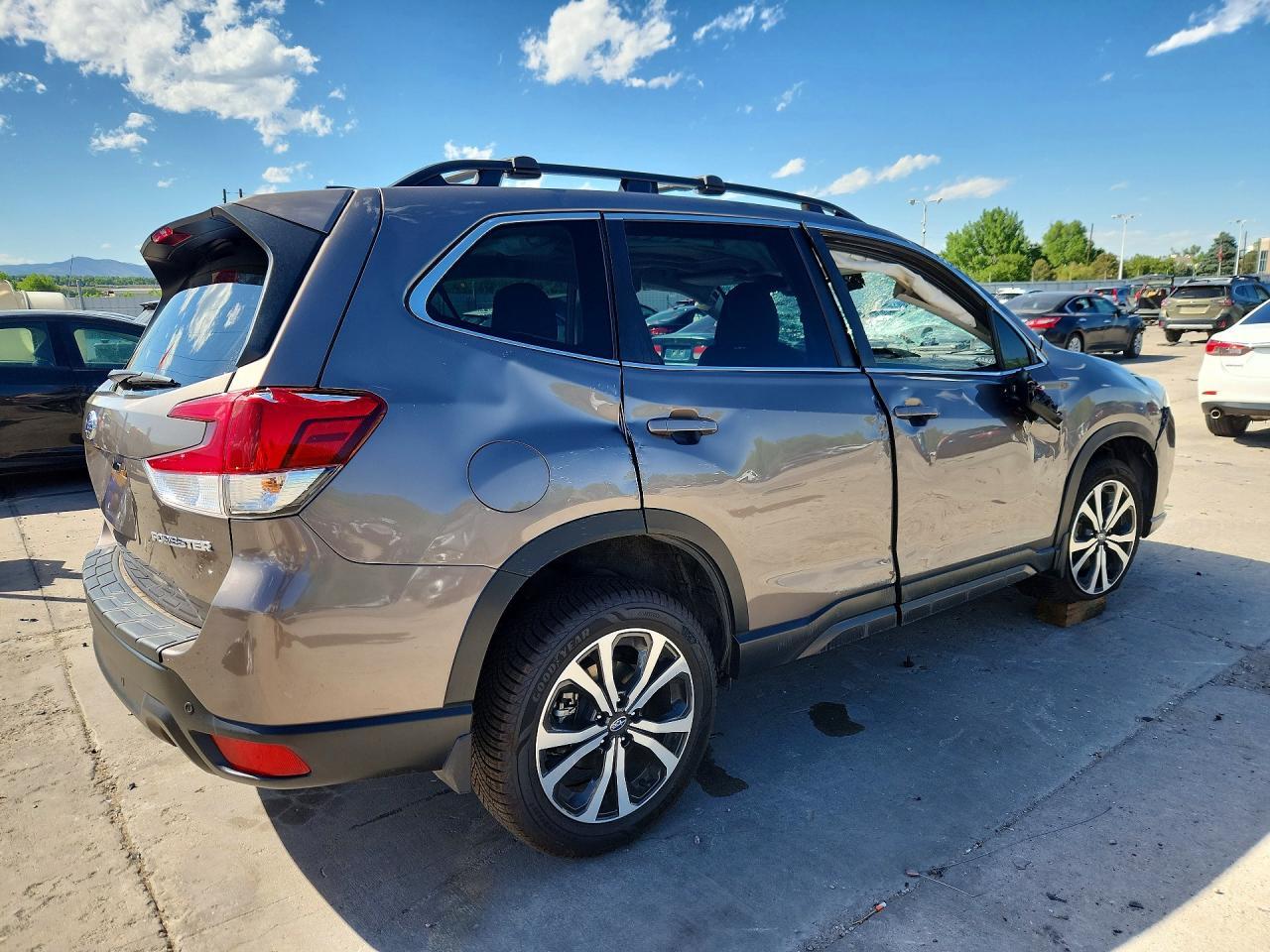 2022 SUBARU FORESTER — фото 3
