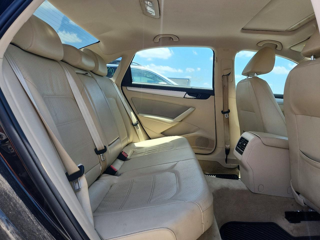 2013 VOLKSWAGEN PASSAT — фото 10