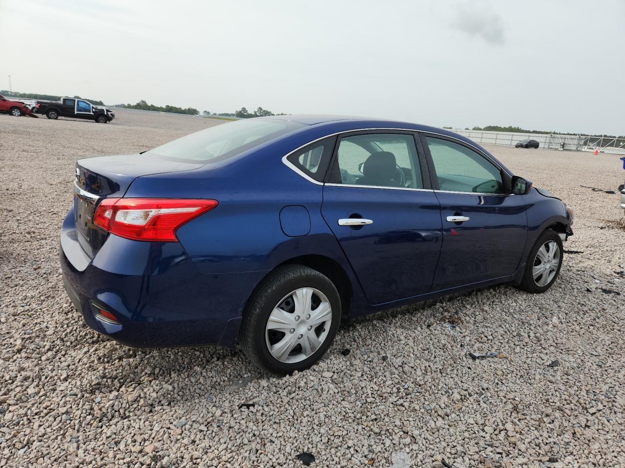 2019 NISSAN SENTRA — фото 3