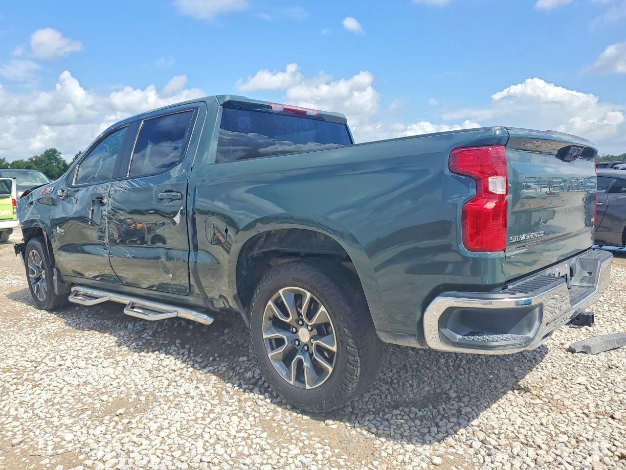 CHEVROLET SILVERADO