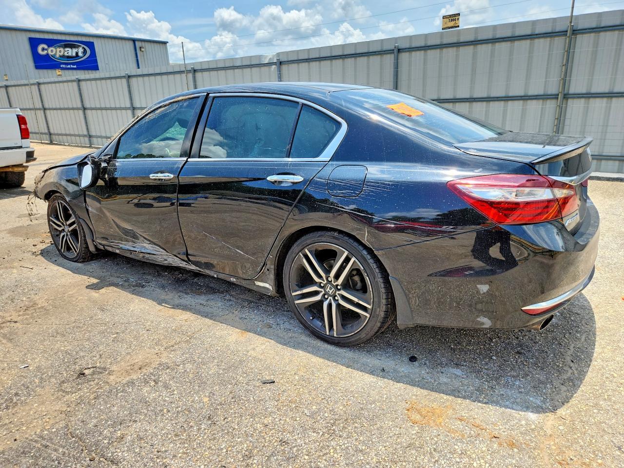 2016 HONDA ACCORD — фото 2