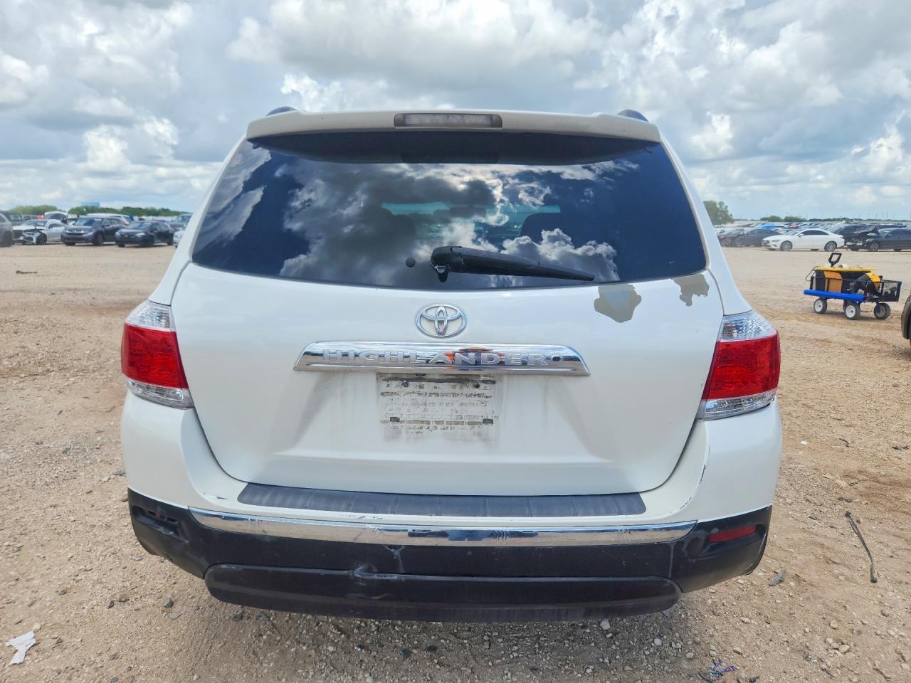 2012 TOYOTA HIGHLANDER — фото 6