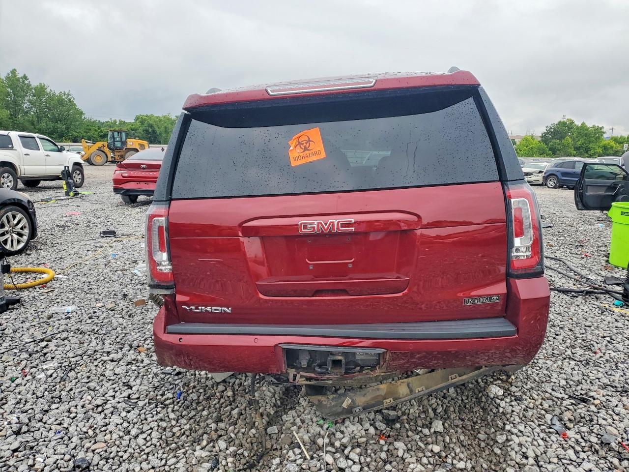 2018 GMC YUKON — фото 6