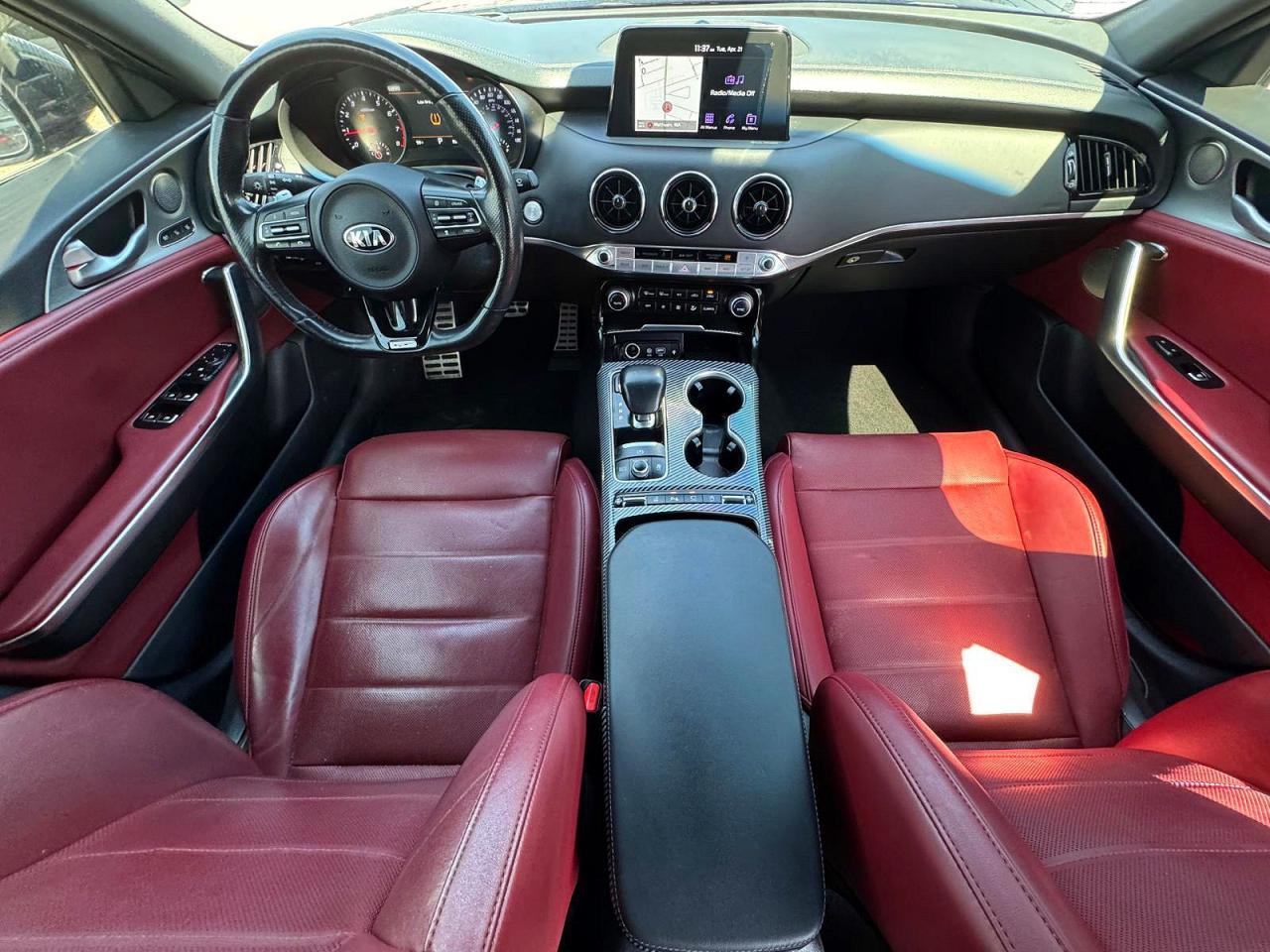 KIA STINGER
