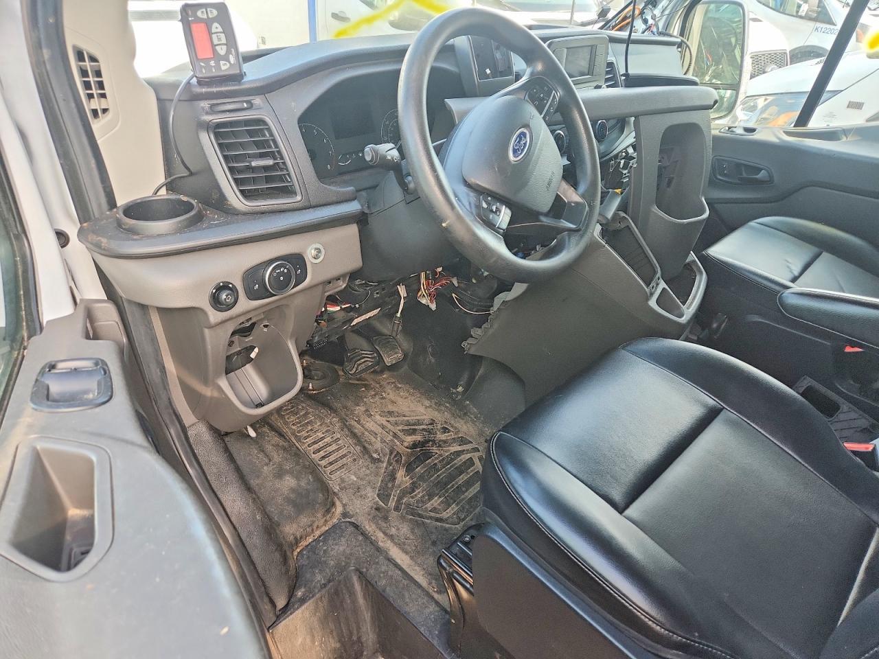 FORD TRANSIT