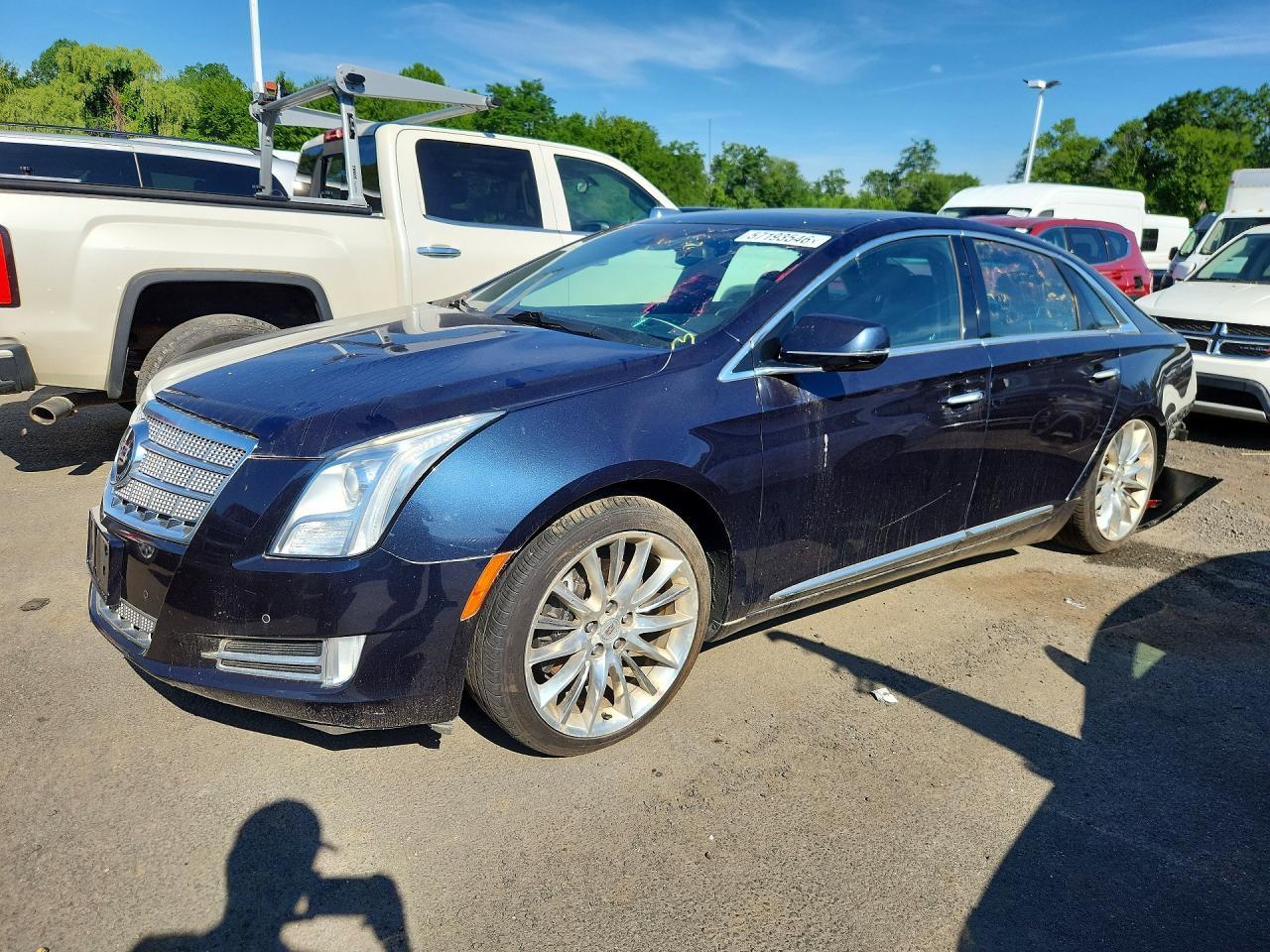CADILLAC XTS