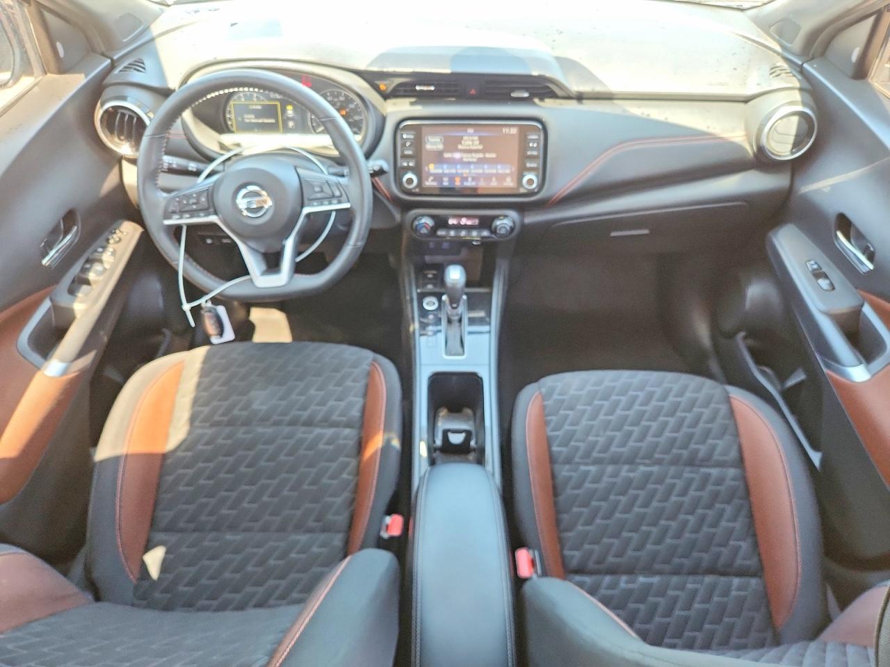 2021 NISSAN KICKS — фото 8