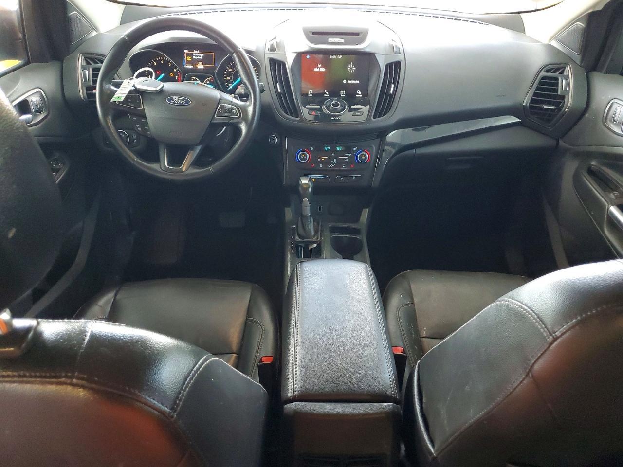FORD ESCAPE