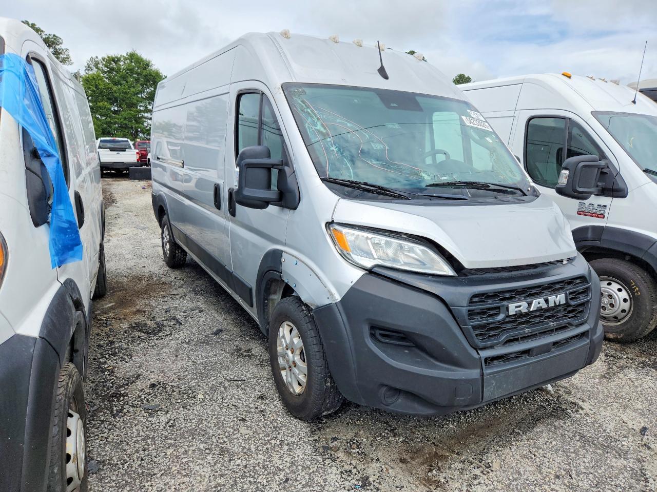 2023 RAM PROMASTER 2500 — фото 4