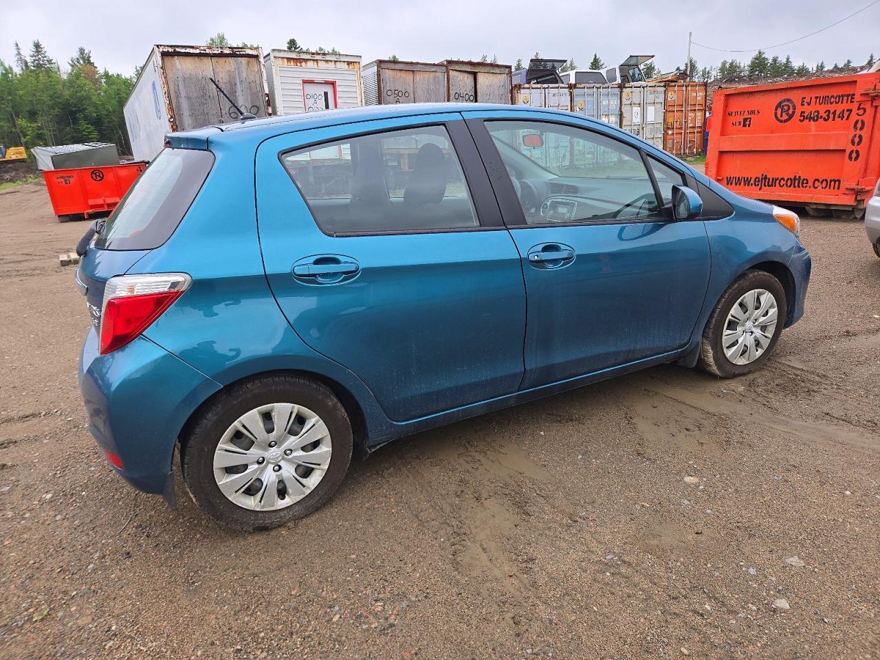 2014 TOYOTA YARIS — фото 3