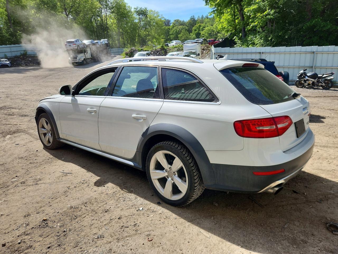AUDI A4 ALLROAD