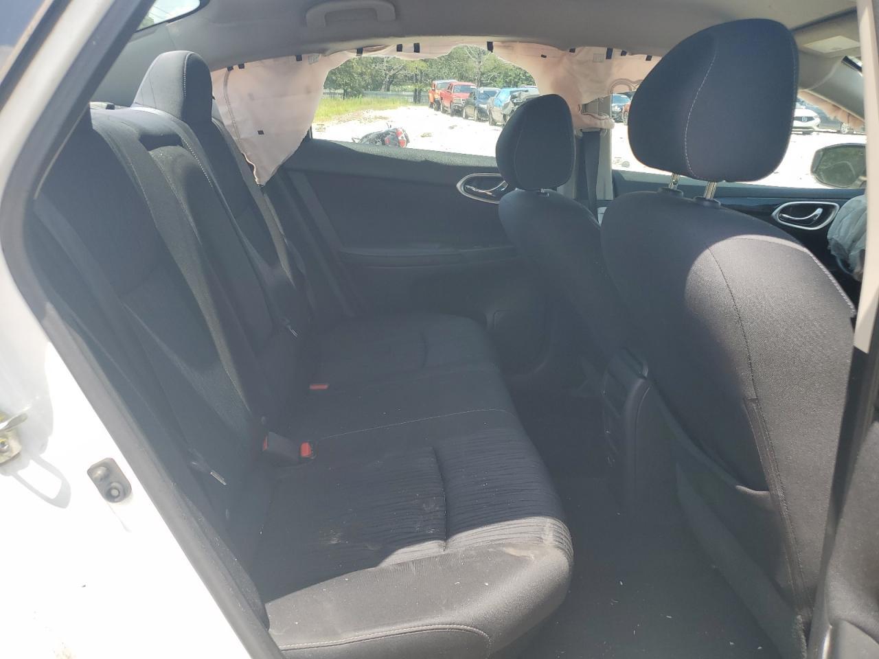NISSAN SENTRA