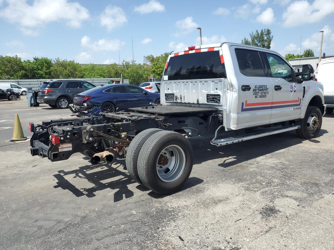 2019 FORD F-350 — фото 3