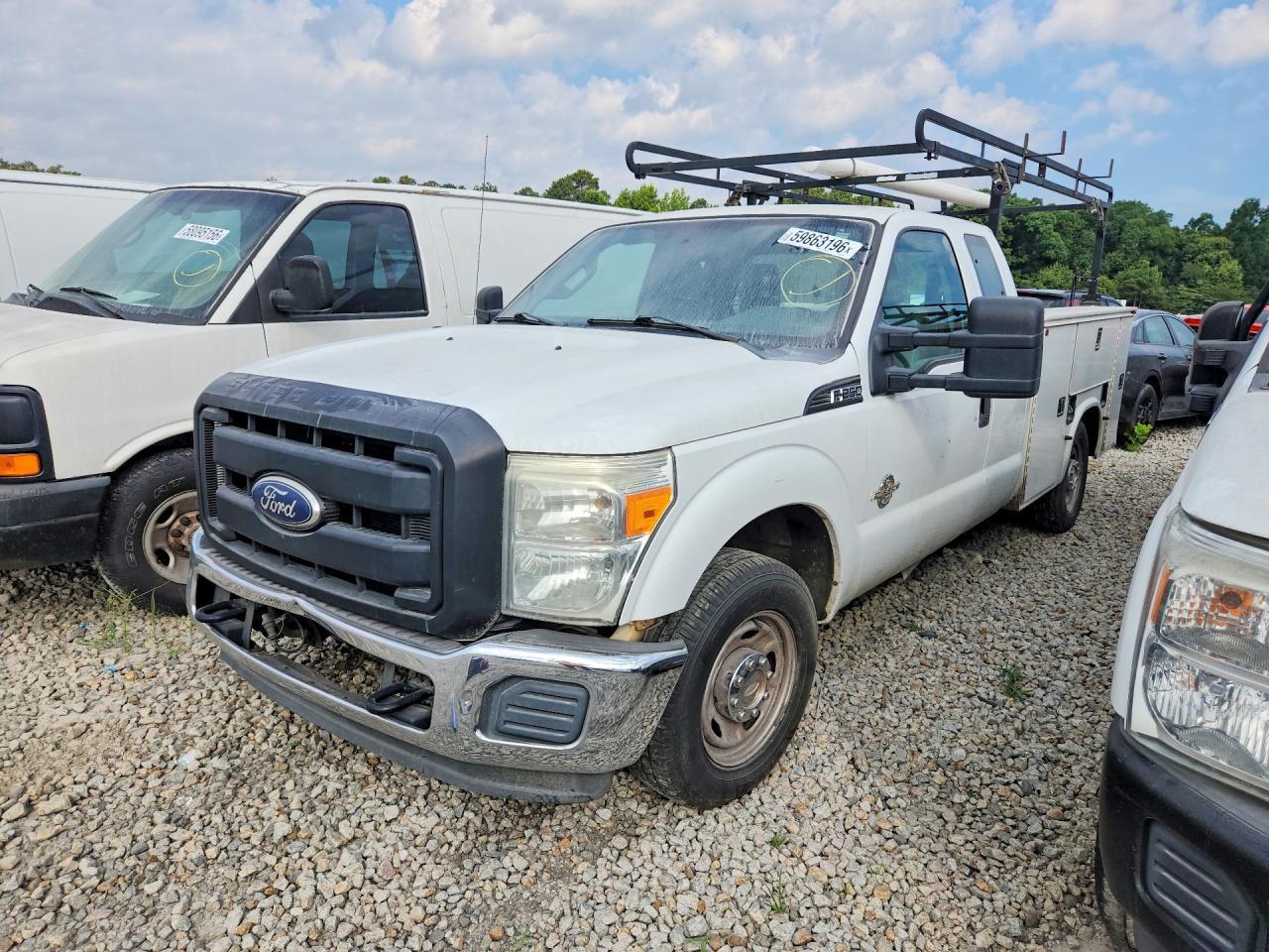 2011 FORD F-250 — фото 1