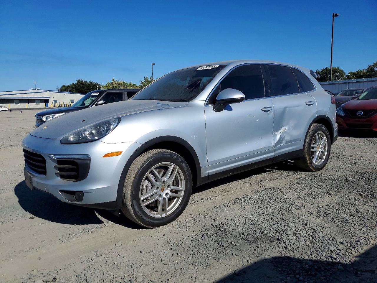 2016 PORSCHE CAYENNE — фото 1