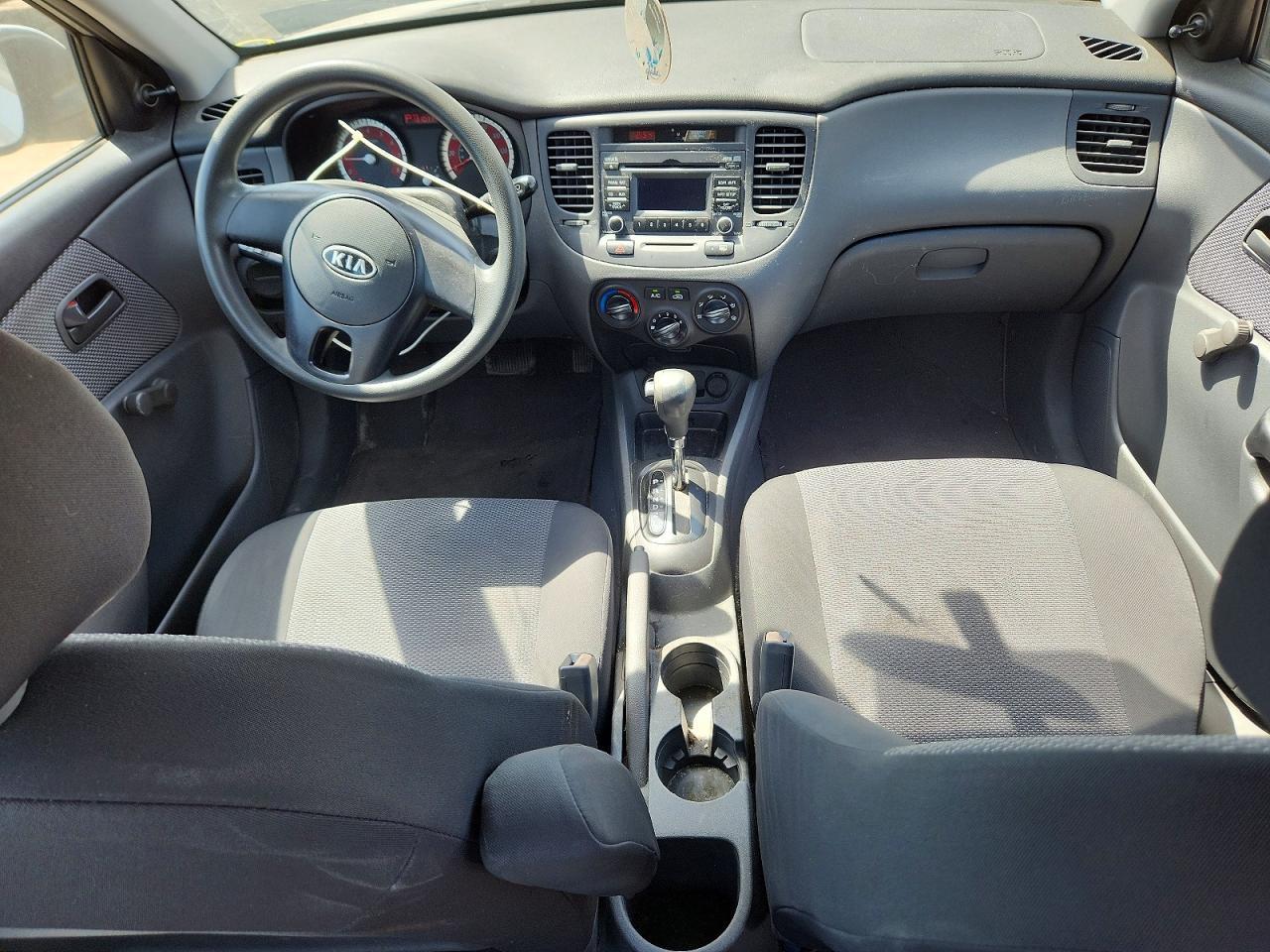 2010 KIA RIO — фото 8
