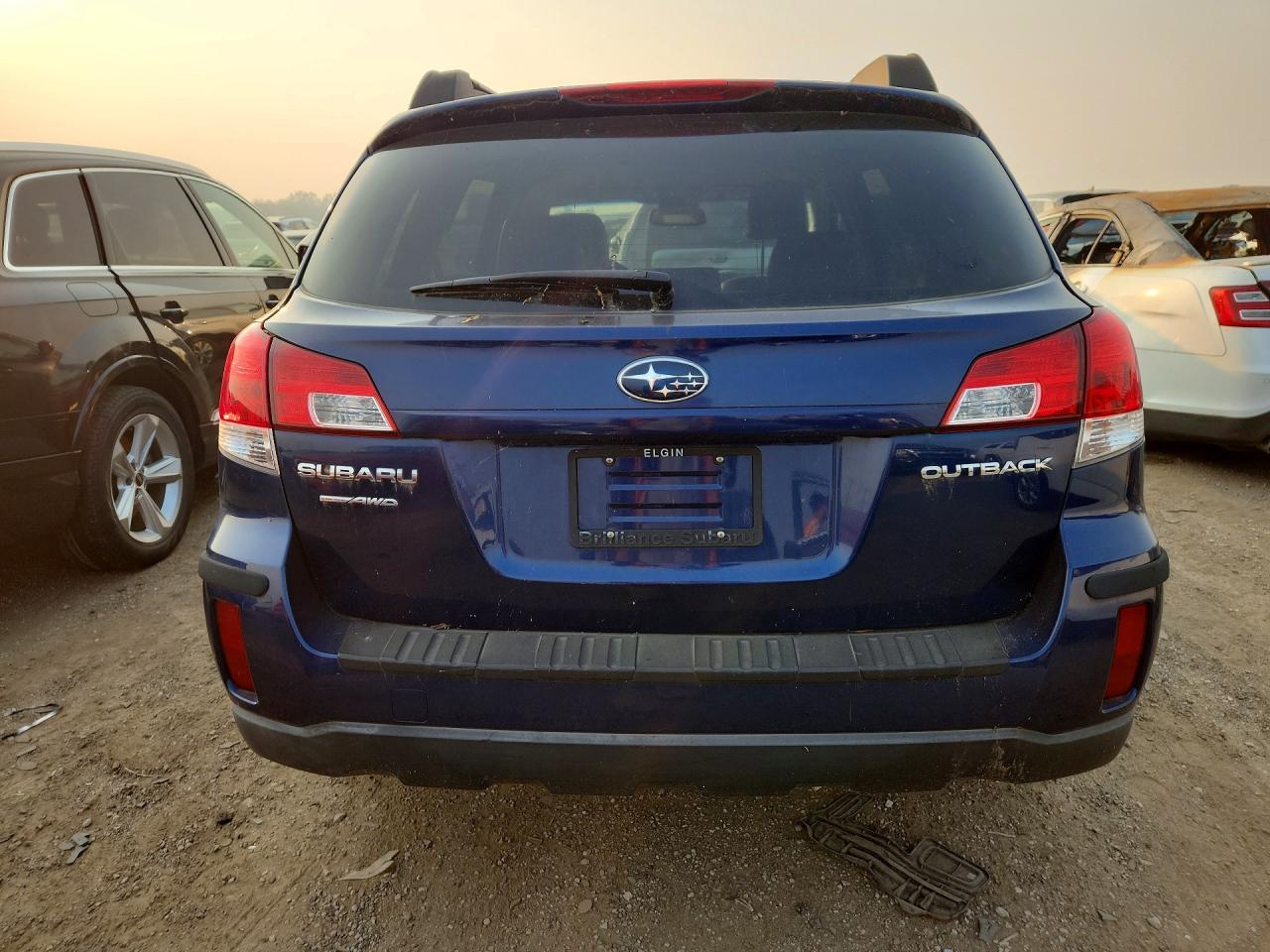 2010 SUBARU OUTBACK — фото 6