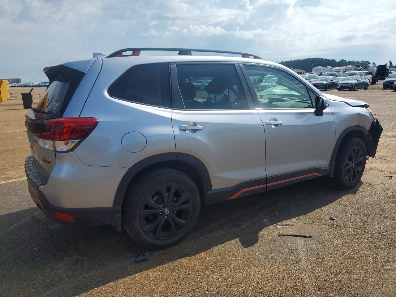 2019 SUBARU FORESTER — фото 3