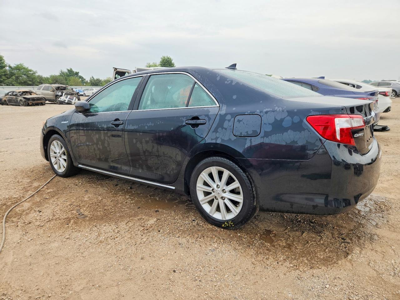 2014 TOYOTA CAMRY HYBRID — фото 2