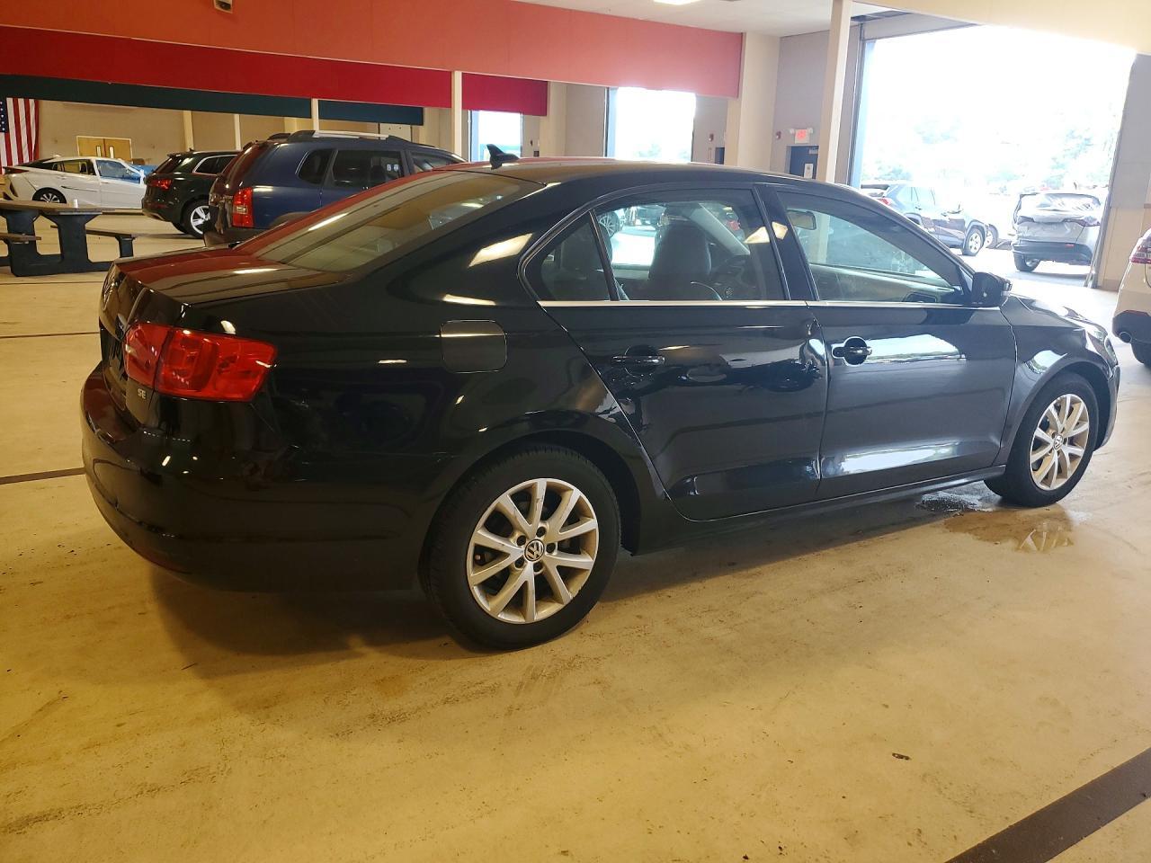 2014 VOLKSWAGEN JETTA — фото 3