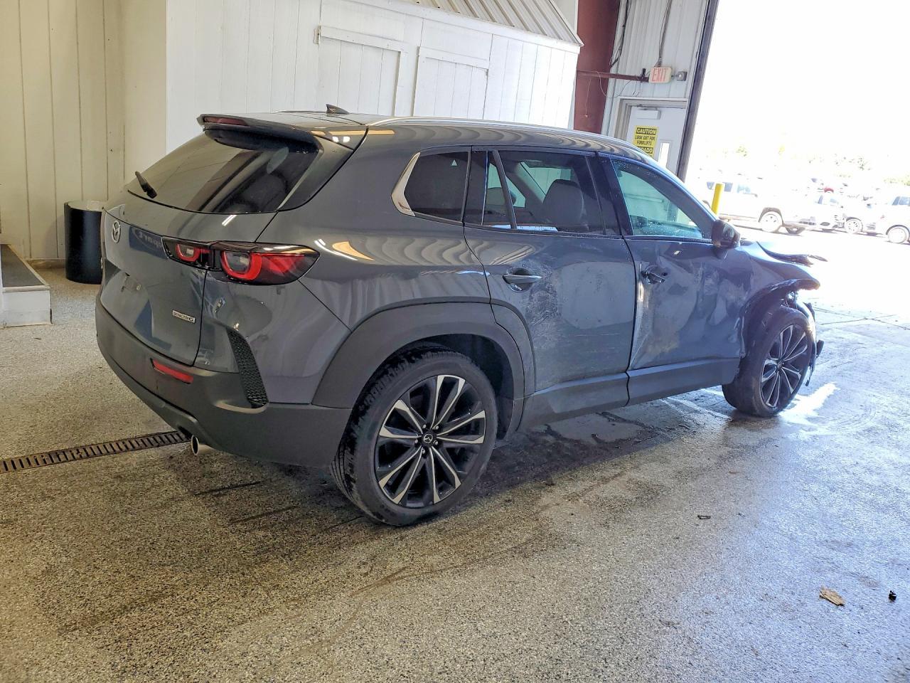 2025 MAZDA CX-50 — фото 3