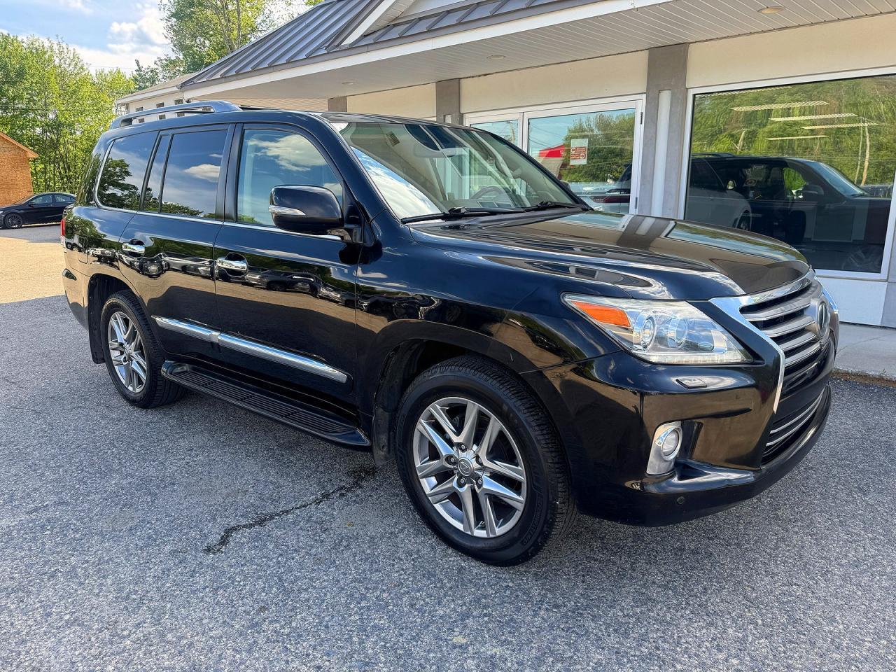 2015 LEXUS LX 570 — фото 1