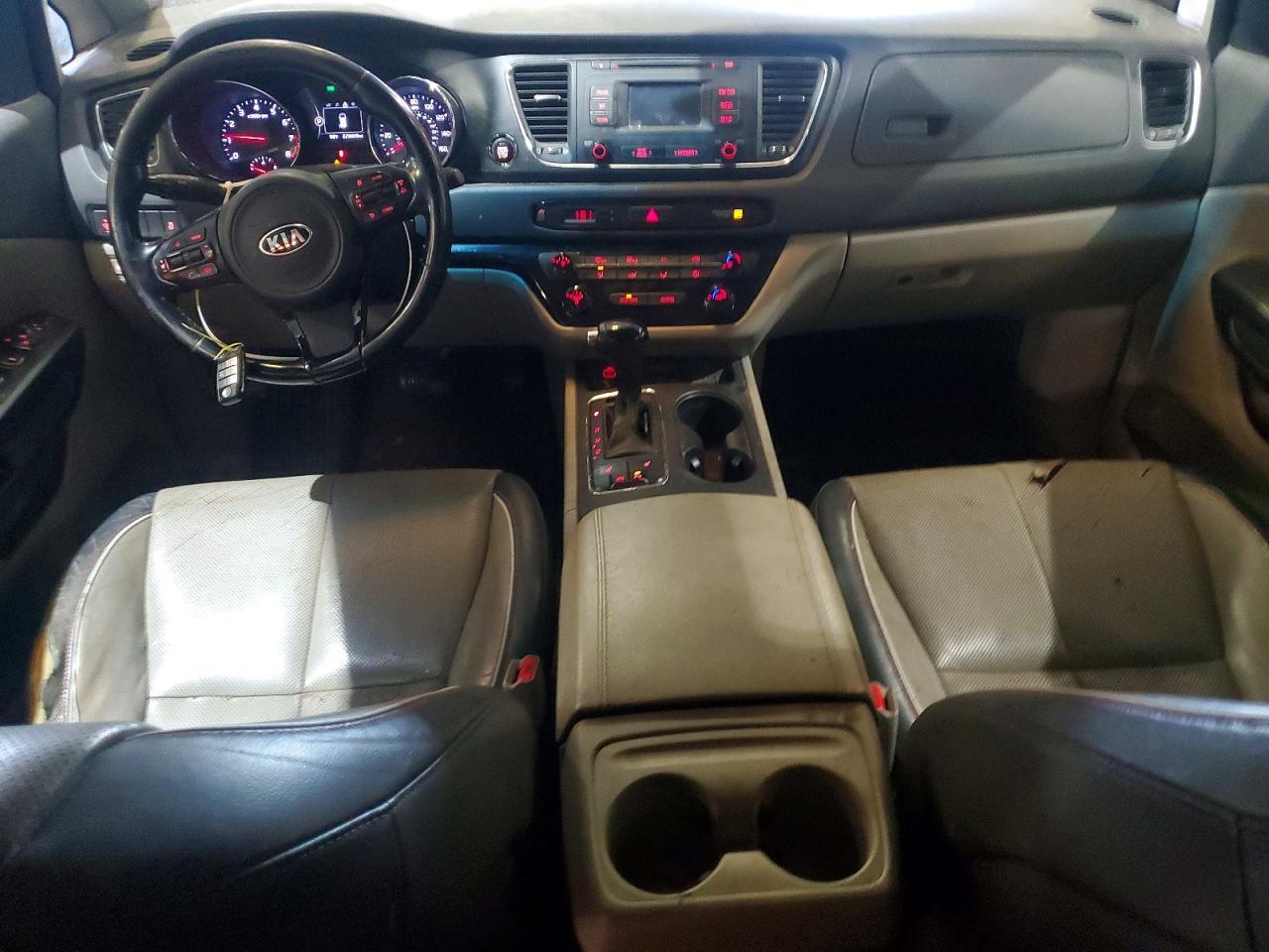 2017 KIA SEDONA — фото 8