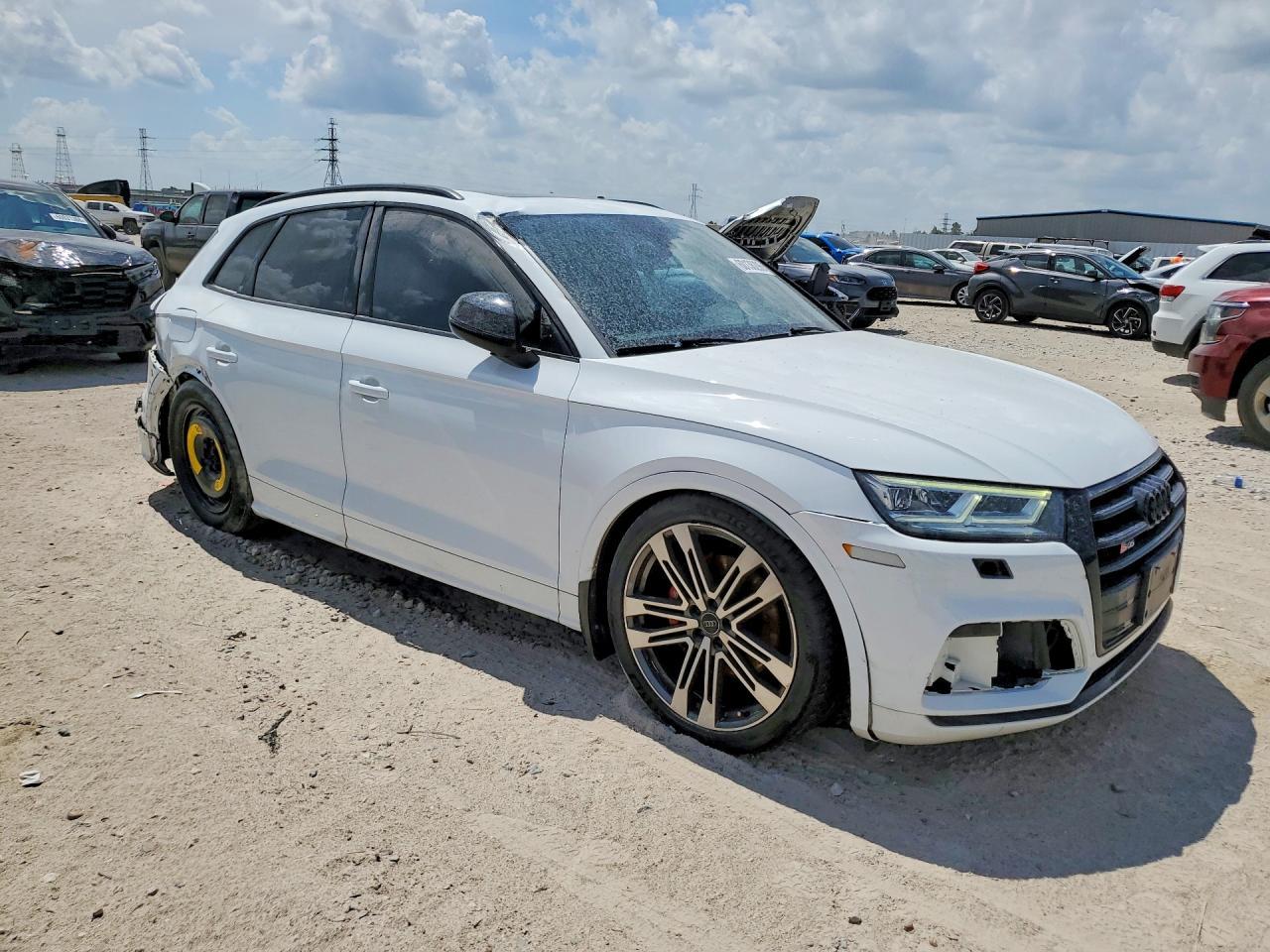 2020 AUDI SQ5 — фото 4