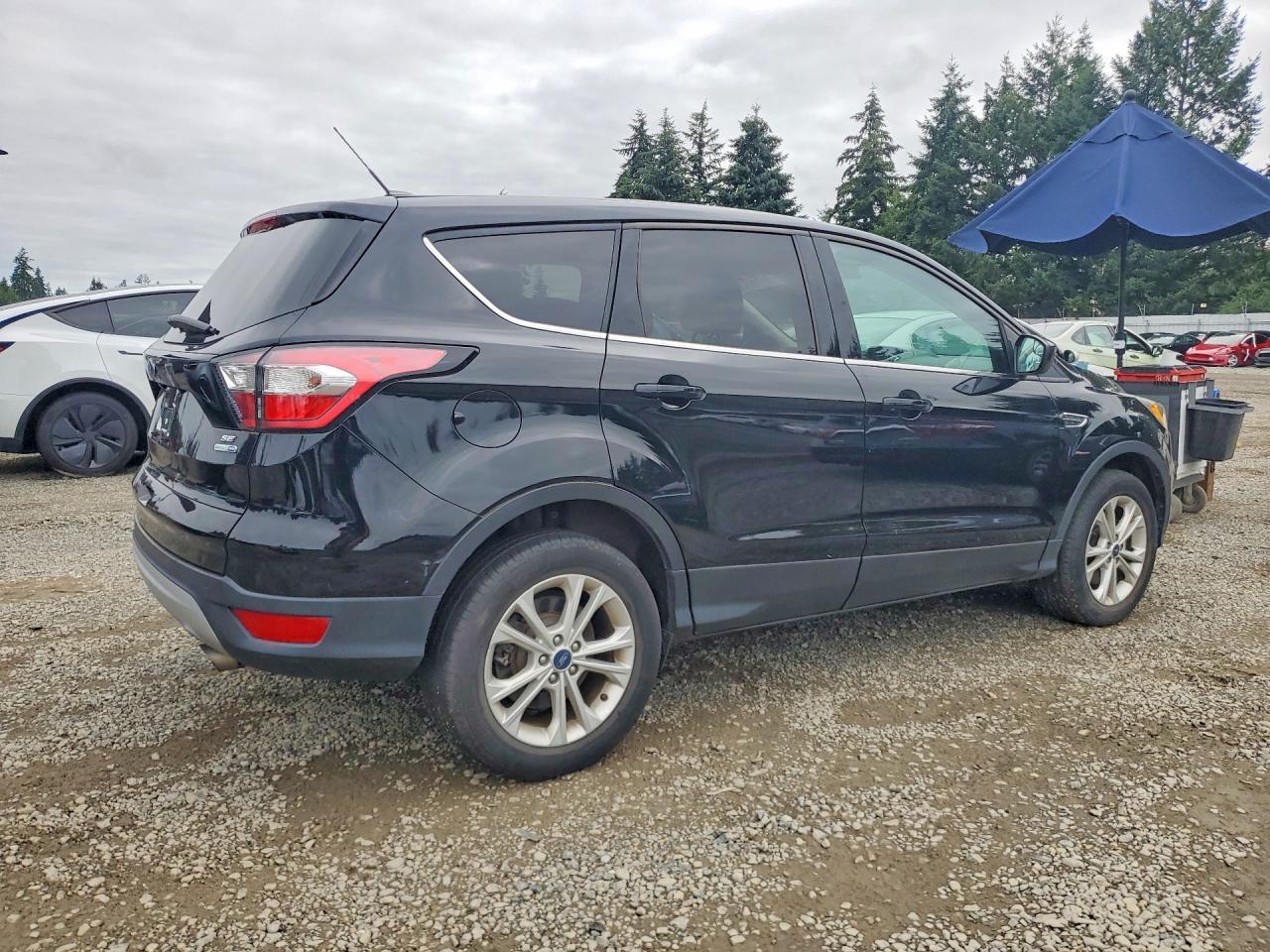 2017 FORD ESCAPE — фото 3