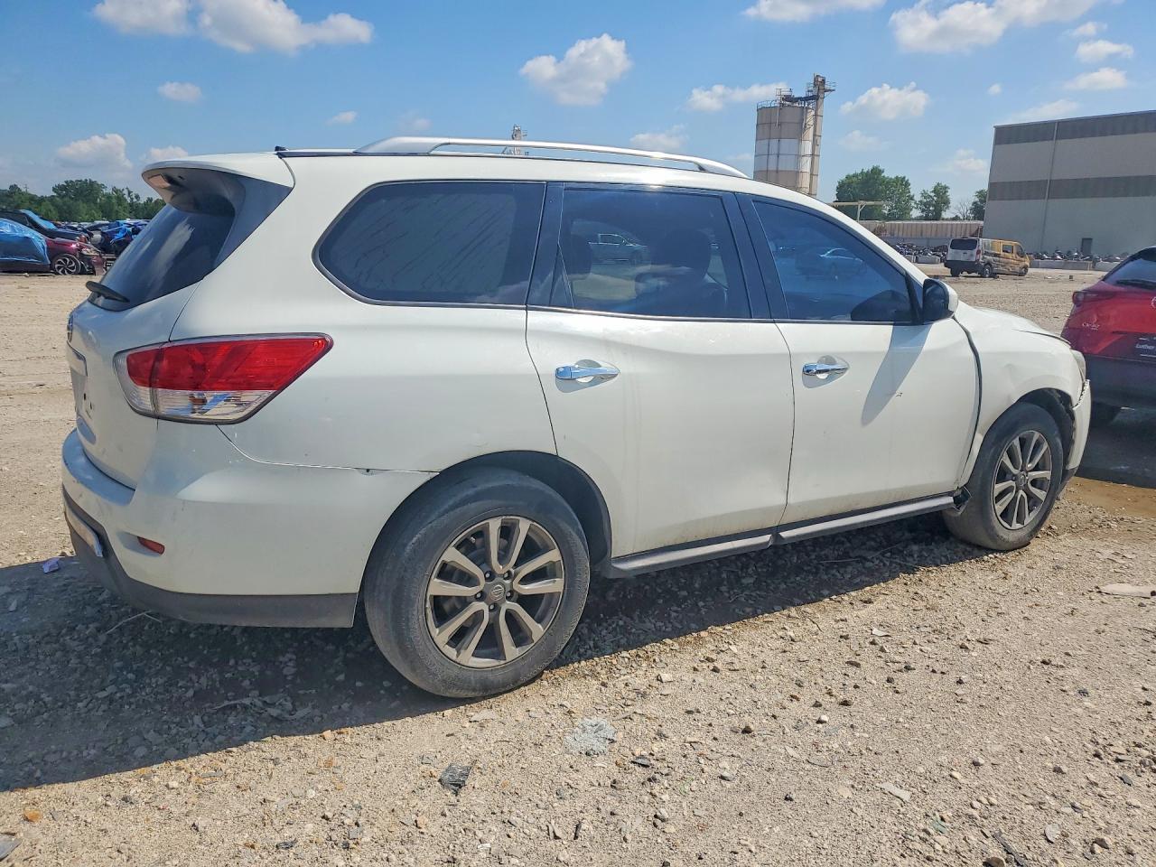 2016 NISSAN PATHFINDER — фото 3