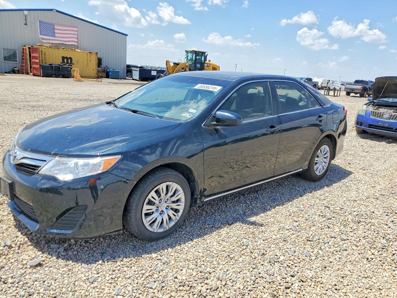 2012 TOYOTA CAMRY — фото 1