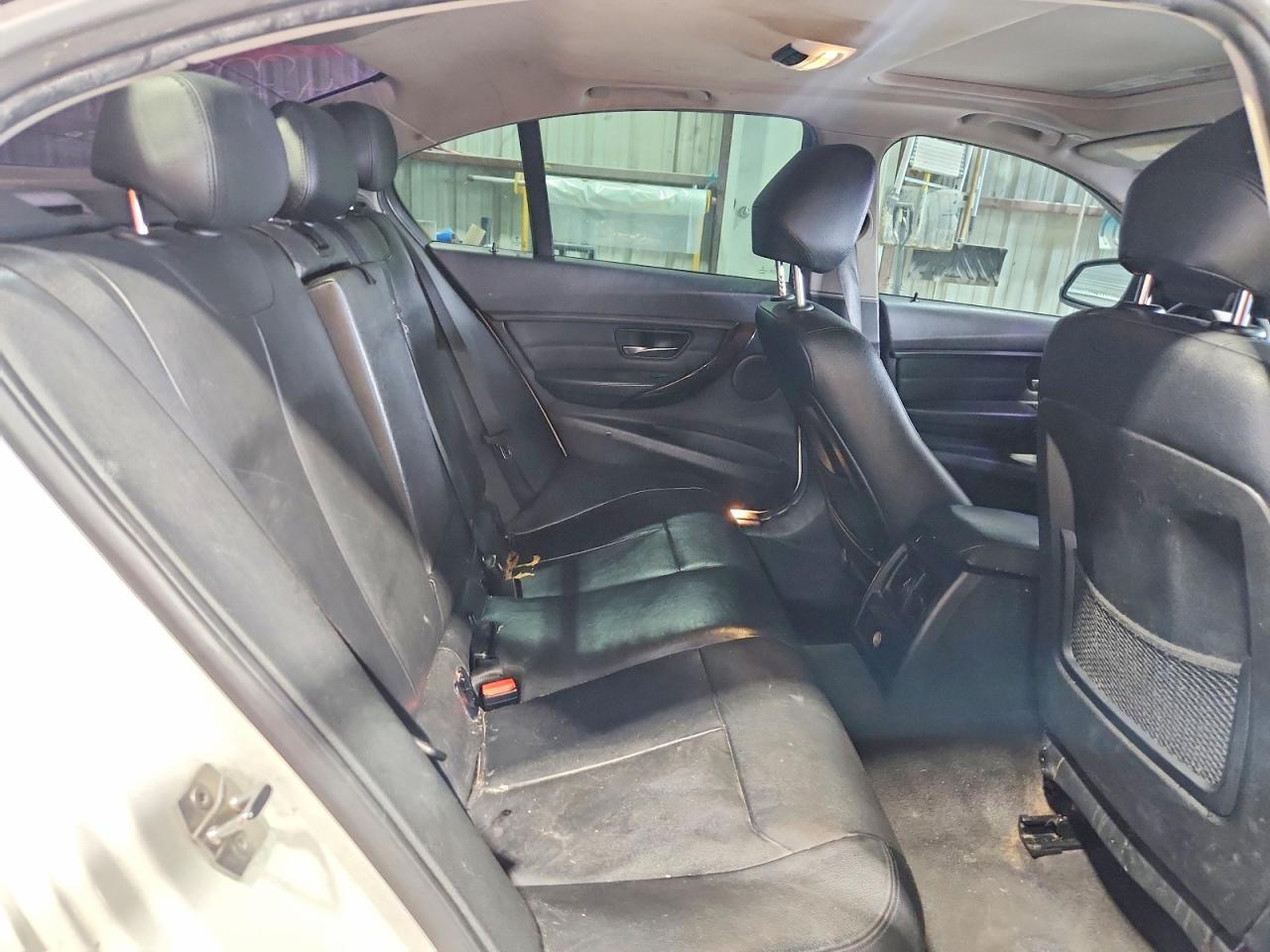 2015 BMW 3 SERIES — фото 10