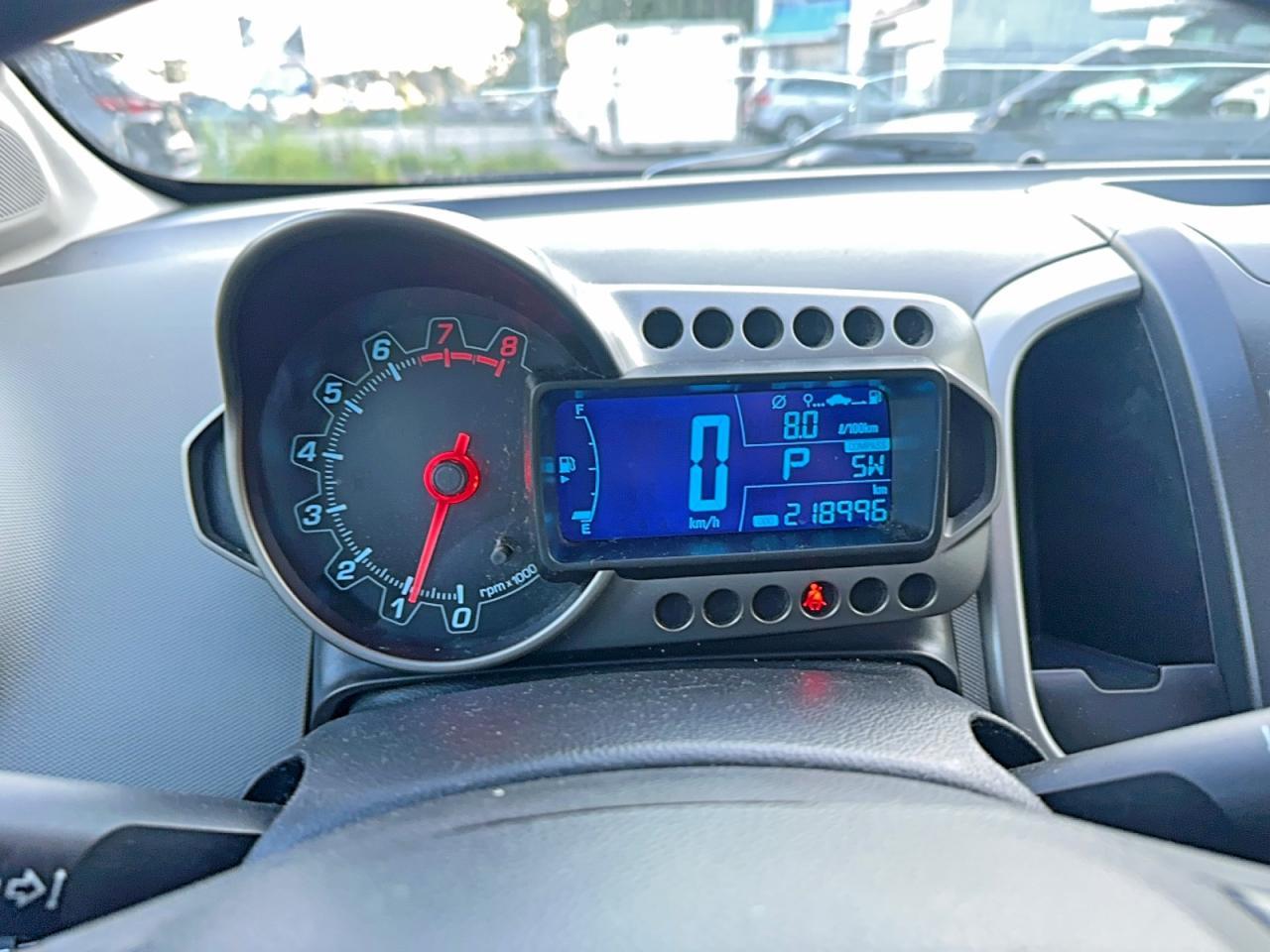 2015 CHEVROLET SONIC — фото 8