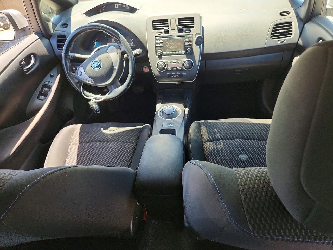 2013 NISSAN LEAF — фото 8