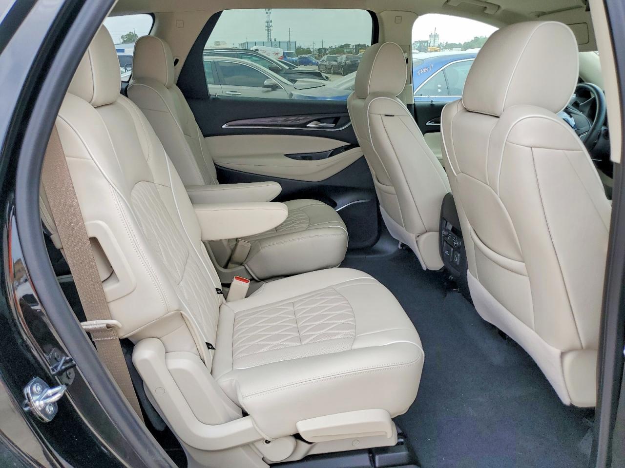2022 BUICK ENCLAVE — фото 11