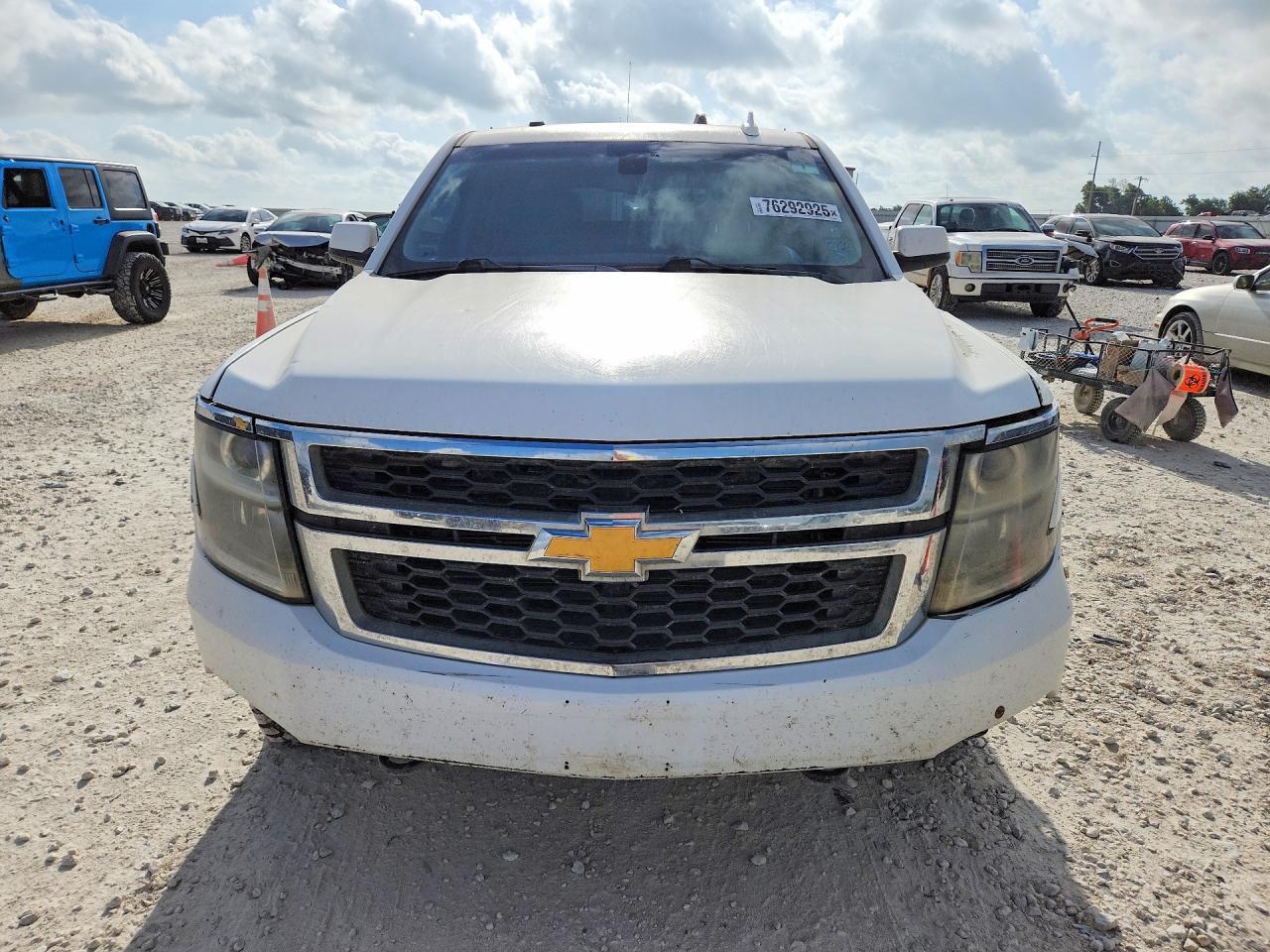 2017 CHEVROLET TAHOE — фото 5