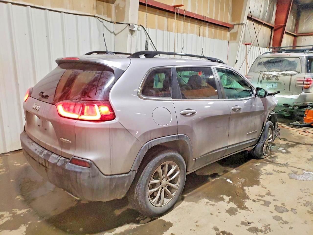 2022 JEEP GRAND CHEROKEE — фото 3